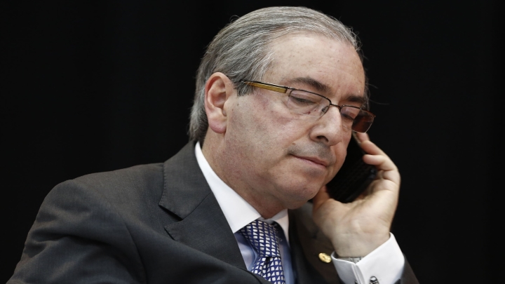 Diputados exigen renuncia de Eduardo Cunha por caso Petrobras