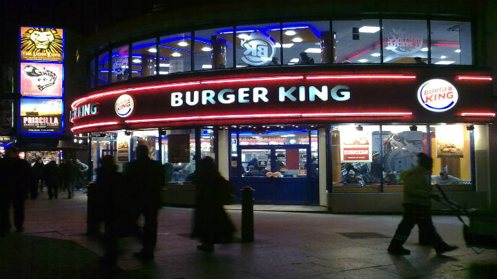 Montjuic adquiere participación en operador de Burger King en Brasil
