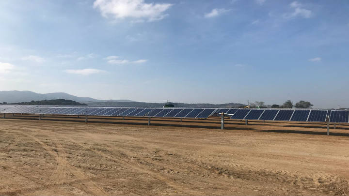 Inauguran parque fotovoltaico Los Patos en Chile