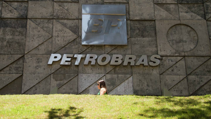 Petrobras concluye venta de acciones en NTS e Itaúsa se hace con 7,65 % de la empresa