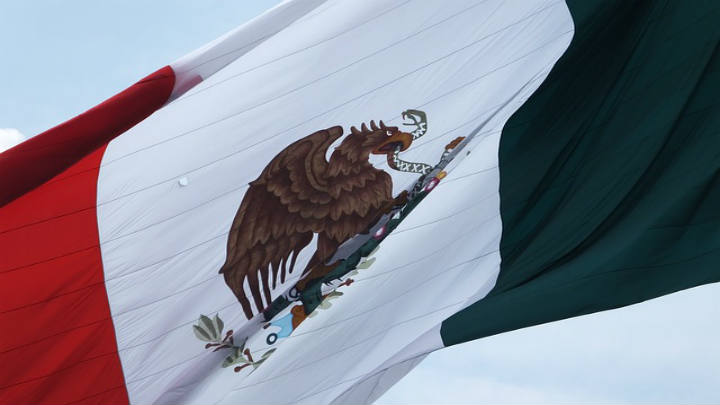 El Estado de México contrata financiamiento con Banorte con asistencia de Chávez Vargas