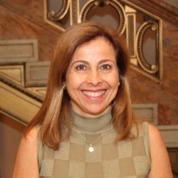 Adriana Ospina