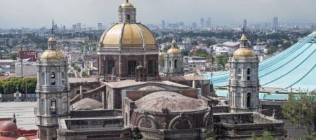 Baker McKenzie incorpora nueva Legal Consultant en México / Bigstock