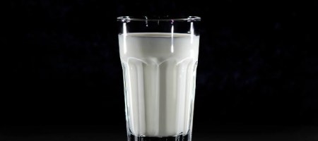 Leche Gloria S.A. produce y vende leche y otros productos lácteos en Perú / Pixabay