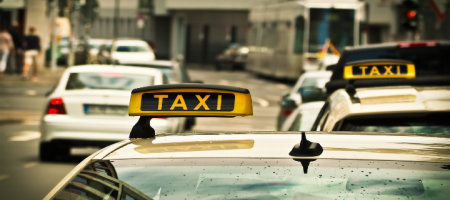 El sector del taxi debe replantear la forma y modo de su discurso / Pixabay