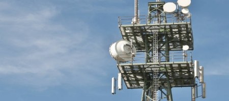 Altán Redes firma contratos de arrendamiento de torres de telecomunicaciones en México