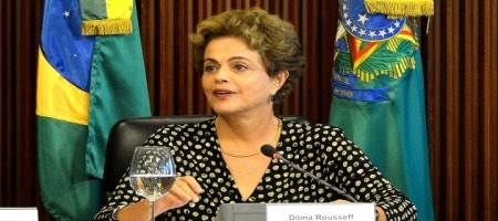 Rousseff descarta que adversarios tengan razones válidas para llevarla a juicio