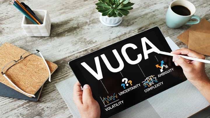 El acrónimo VUCA surgió en EStados Unidos en los años 80 / Bigstock