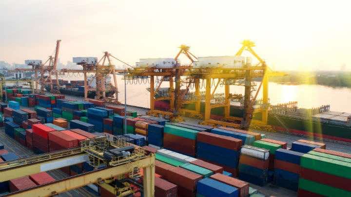 El de Chancay será el primer puerto de Cosco Shipping en Suramérica / Bigstock