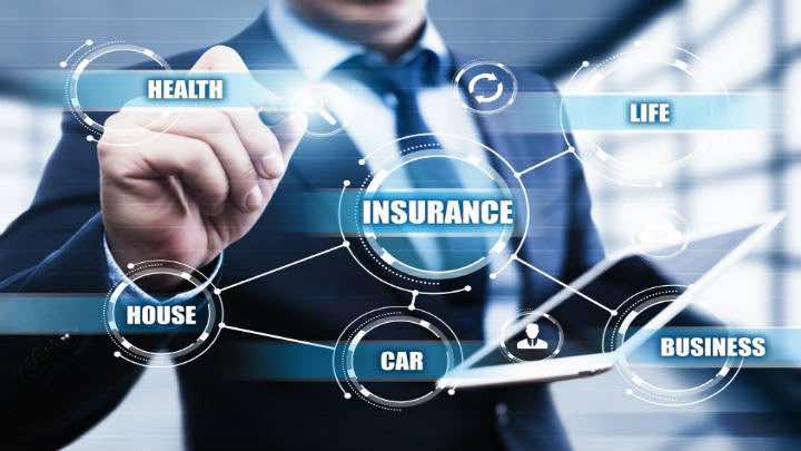 Interseguro ofrece seguros de vehículos, rentas y pensiones, seguros de vida, viajes y accidentes de tránsito / Fotolia