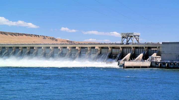 La central hidroeléctrica São Simão es objeto de modernización desde octubre de 2018 / Pixabay 