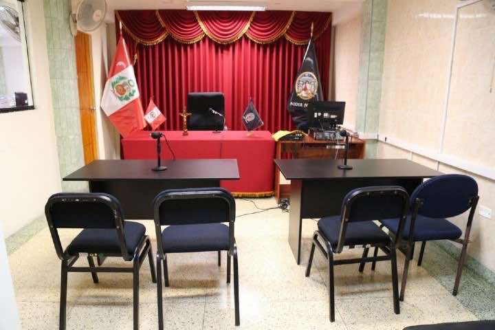 Foto referencial de salas de audiencias en Perú / Poder Judicial