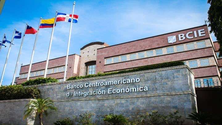 BCIE fue fundado en 1960 y tiene su sede en Tegucigalpa / Tomada de Banco Centroamericano de Integración Económica - Facebook