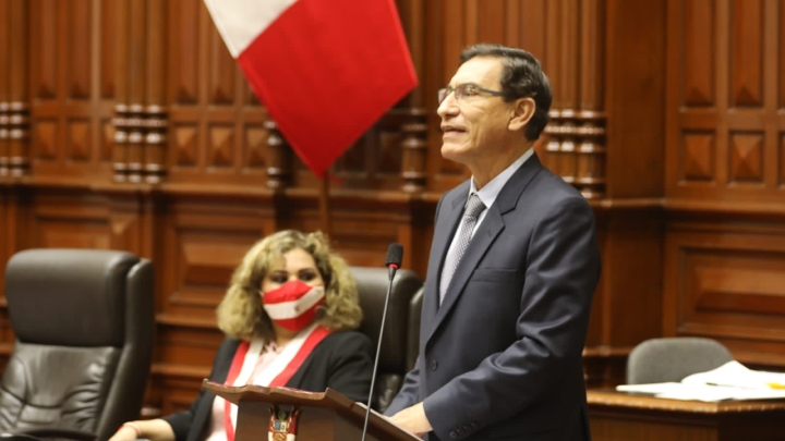  Durante la audiencia para la vacancia, se le concedió la palabra al presidente Vizcarra por una hora / Fuente: Congreso del Perú