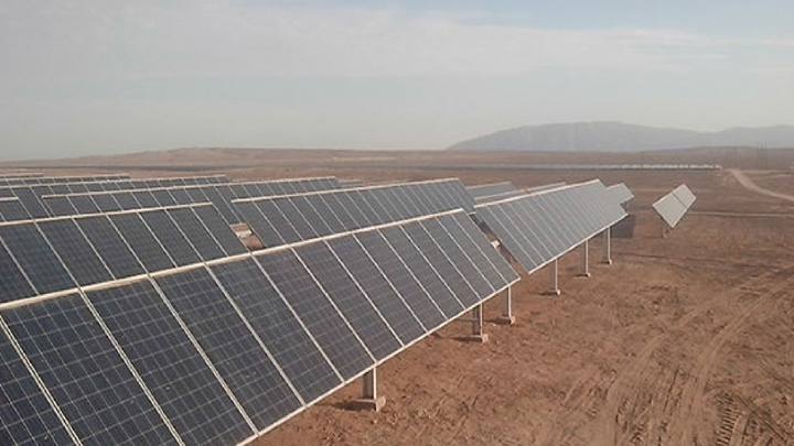 Las centrales solares fotovoltaicas Tacna, Panamericana y Moquegua están ubicadas al sur de Perú y entraron en operación entre 2012 y 2014 / Tomada del sitio web de Solarpack
