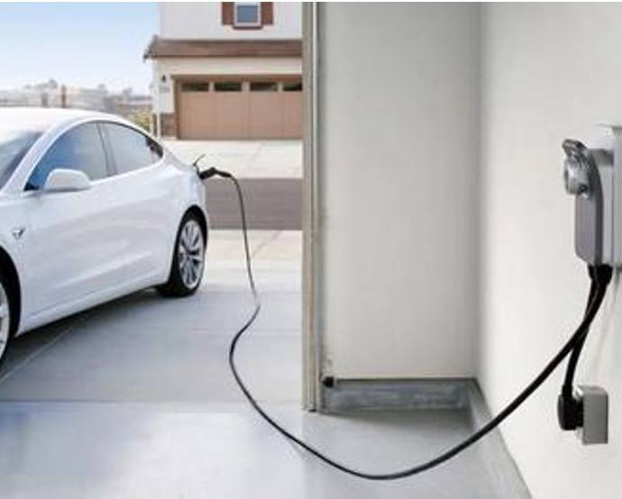 EVSY es la primera red social de conductores de vehículos eléctricos (EVs)./ Tomada de la página de la empresa en Facebook