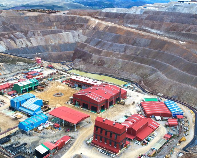 La mina de Yanacocha está ubicada en el departamento de Cajamarca, al norte del Perú. / Tomada de Newmont Yanacocha - Facebook.
