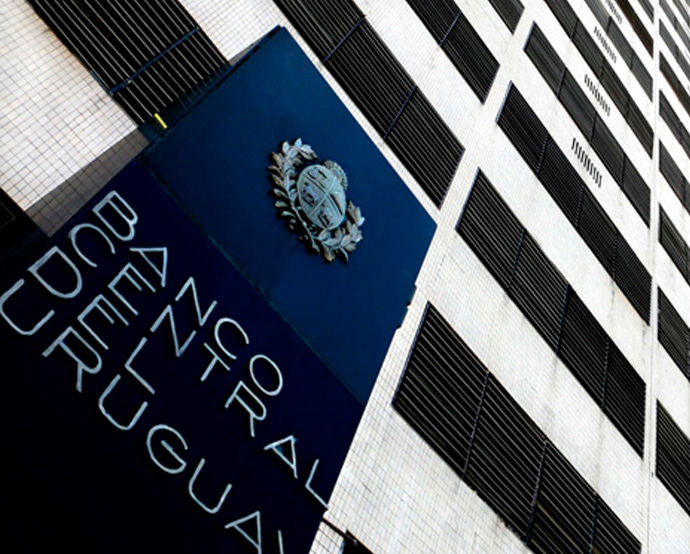 Uruguay realizó su cuarta emisión en pesos a tasa fija nominal./ Tomada del sitio web del Banco Central del Uruguay.