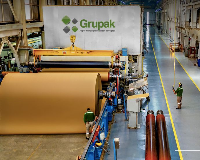 Grupak ofrece servicios en la industria de la fibra, papel y cartón corrugado. / Tomada de la página de la empresa en Facebook.
