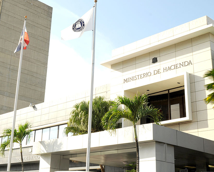El país ha acudido en 26 oportunidades a los mercados internacionales en busca de financiamiento. /omada del sitio web del Ministerio de Hacienda dominicano.