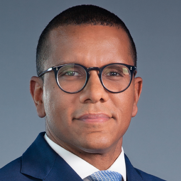 Cesar Calderon - Guzman Ariza