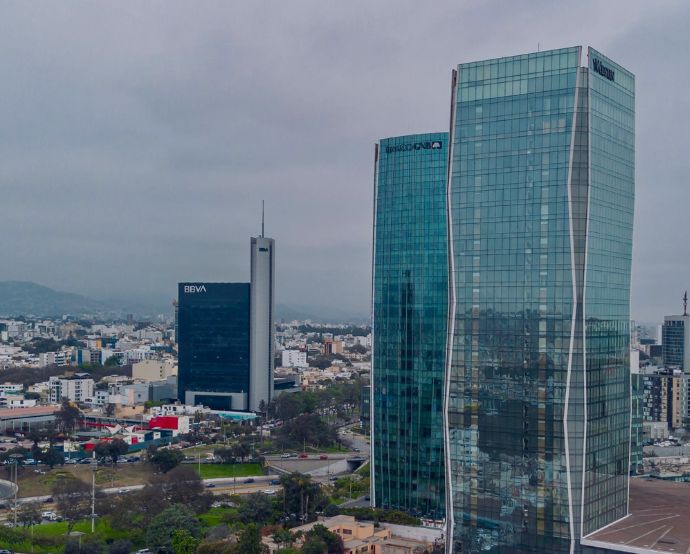En lo que va de año, el mercado de financiamientos en Perú ha mostrado señales de recuperación. / Canva.