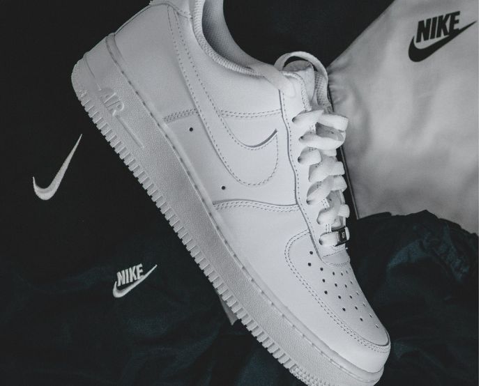 Todoplay es el principal distribuidor de productos Nike en los Andes / Jeff Tumale - Unsplash