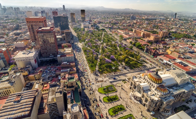 Iberbrand incorpora nuevo socio para dirigir áreas regulatoria y de franquicias en Ciudad de México / Fotolia