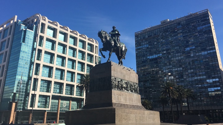 Bragard incorporó una nueva socia en Montevideo / Fotolia