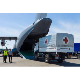 Según Juan Guaidó, la ayuda humanitaria entra mañana a Venezuela / Bigstock