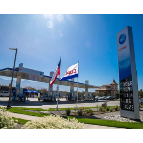 Copec opera desde el año 1934 y tiene activas más de 680 gasolineras en todo Chile. / Tomado del Facebook de la empresa. 