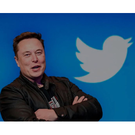 El primer acto ejecutivo de Musk fue despedir a parte de la directiva de Twitter./ Getty Images.