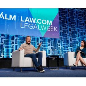 Los equipos legales que quieran trascender y adquirir relevancia competitiva deben trabajar en encontrar espacios de innovación y progreso / Foto: Legalweek en LinkedIn