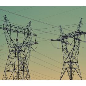 Con licitaciones que superan los 3.000 megavatios (MW), Guatemala, Panamá y Honduras consolidan un modelo más ordenado, competitivo y confiable. / Unsplash - Fré Sonneveld.