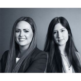 De izquierda a derecha: Mónica Mora y Luisa Fernanda Torres.