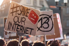 "Internet no es tierra de nadie, es un medio regulado en el que se deben respetar las leyes y derechos de terceros" / Unsplash, Christian Wiediger