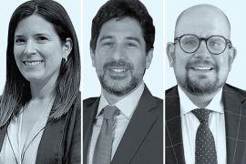 Victoria Muñoz, jefa del área laboral de VFCC Abogados; Martín Mittelman, de DLA Piper - Argentina (centro), y Luis Fernando Serrallonga Kaim, de Chávez Vargas Abogados.