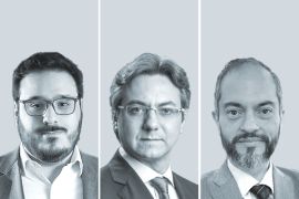 Diego Enrico Peñas, de Nabarro & Pfeferman Advogados (izquierda); Rodrigo Palacios, de Viseu Advogados (centro), y Wolmar Francisco Esteves, de Areosa Advogados.