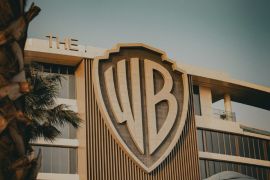 El plan de Netflix es convertirse en una megaempresa de propiedad intelectual / Unsplash, Dmitry Kropachev.