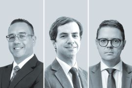 Marco Quesada, de ECIJA - Costa Rica (izquierda); José Ignacio Vial, de Barros Silva Varela & Vigil (centro), y Iuri Couto, GMPR Advogados.