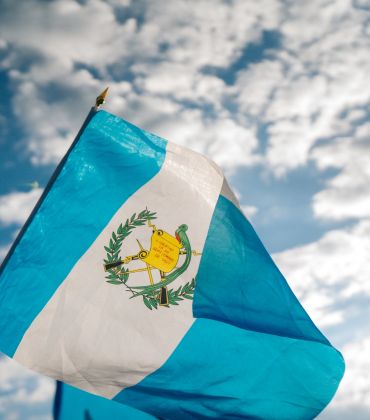 El país centroamericano abandona el esquema de denuncias privadas para adoptar un sistema administrativo especializado, en sintonía con otras naciones de Centroamérica. / Foto: Unsplash - Shalom de León.