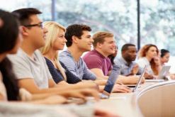 Universidad ESAN nació como una escuela de negocios en 1963 / Fotolia