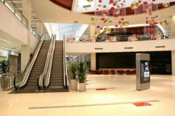 Cencosud Shopping opera 33 centros comerciales en Chile, Colombia y Perú / Bigstock