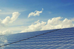 Total Eren desarrolla, construye y financia proyectos solares, fotovoltaicos e hidráulicos / Pixabay