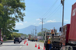 Delsur suministra electricidad a 413.000 usuarios de la región centro-sur de El Salvador / Tomada de la página de la empresa en Facebook