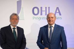 Luis Amodio, presidente de la compañía, junto a Juan Antonio Fernández Gallar, CEO de la misma / Tomada del sitio web de la empresay 