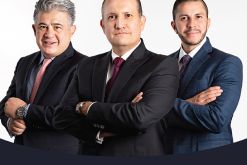 Jorge Pasquel, Luis Ricardo García de Alba y Alfredo Castilleja hacen sinergia y lanzan la firma especializada en tributario, C&C Asesores. / Composición Miguel Loredo - LexLatin.