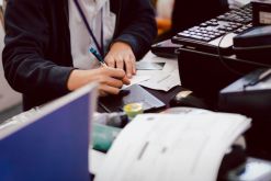 Son sus primeras clases de obligaciones negociables. / Canva.