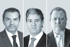 Fernando Carreño, de Von Wobeser y Sierra (izquierda); Gustavo P. Giay, de Marval O’Farrel Mairal (centro), y Jorge Bofill, de Bofill Escobar Silva.