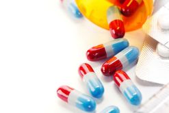 La adquisición incluyó la venta de dos plantas de fabricación / Canva